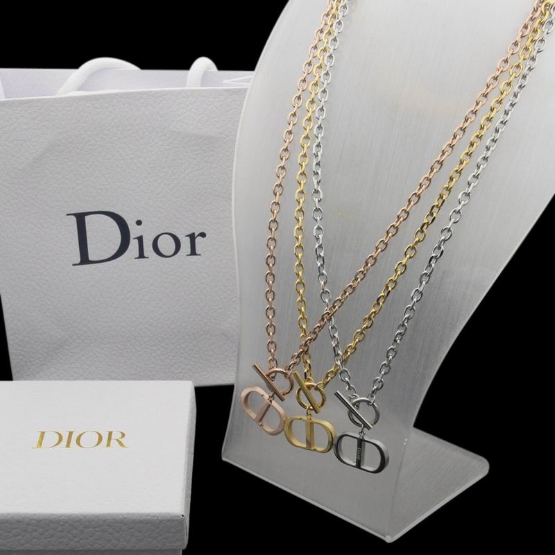 Dior Necklace 04lyr207 (1)